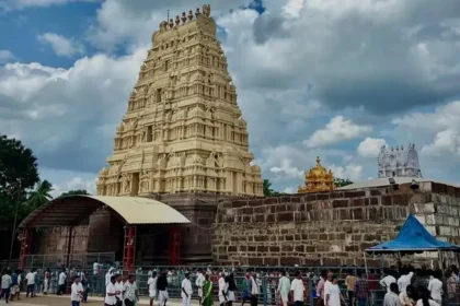 मल्लिकार्जुन-मंदिर-श्रीशैलम-आंध्र-प्रदेश-Mallikarjuna-Temple-Srisailam-Andhra-Pradesh
