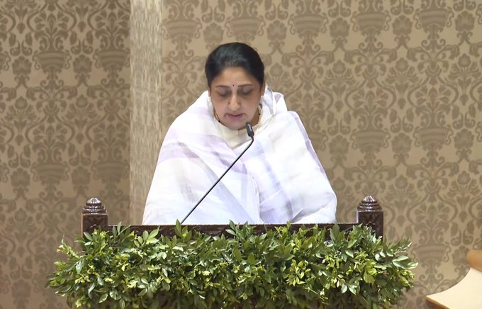 सुनेत्राताई पवार